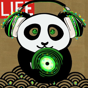 'I <3 Music' Resin Panda Print